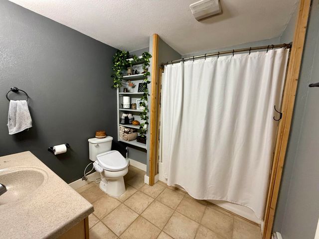 693 SONJA STREET, North Pole, AK 99705