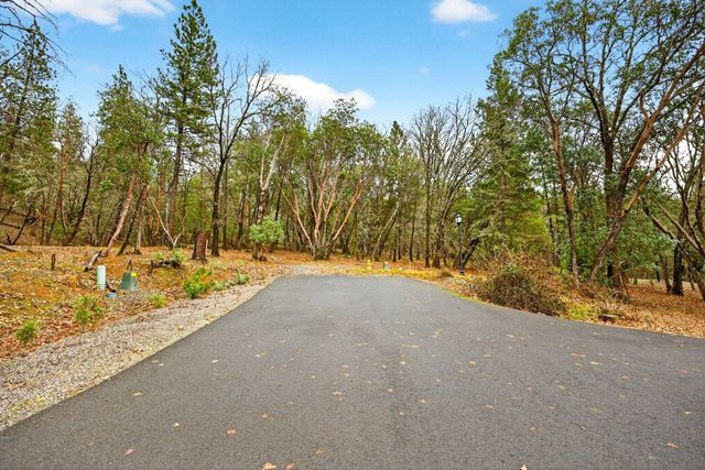 350 Josephines Way, Jacksonville, OR 97530