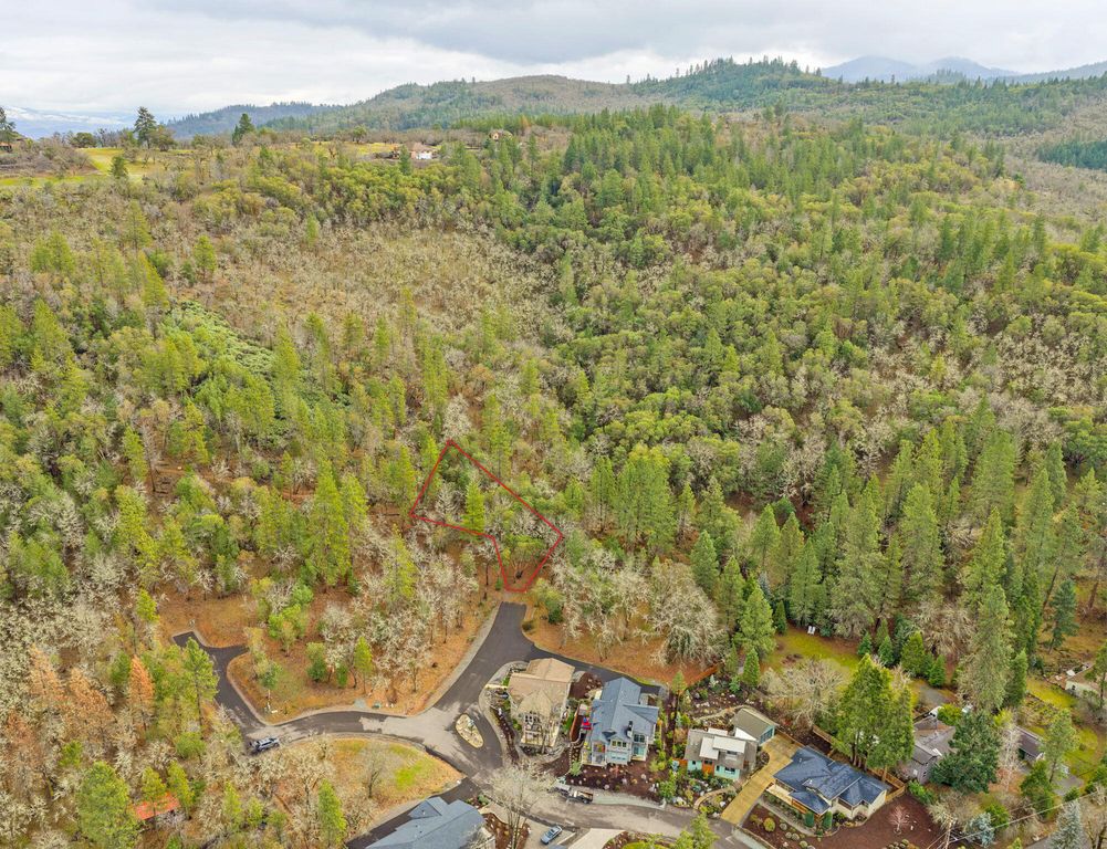350 Josephines Way, Jacksonville, OR 97530