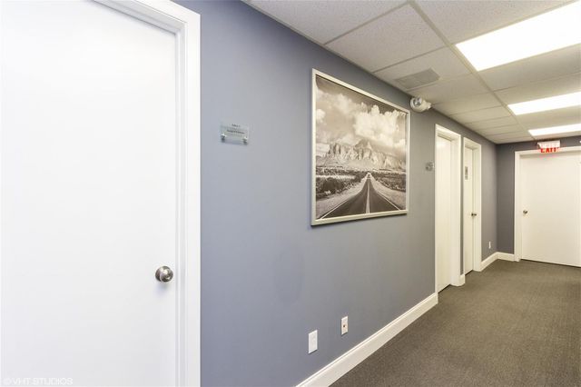 212 SE 8th Street, Fort Lauderdale, FL 33316