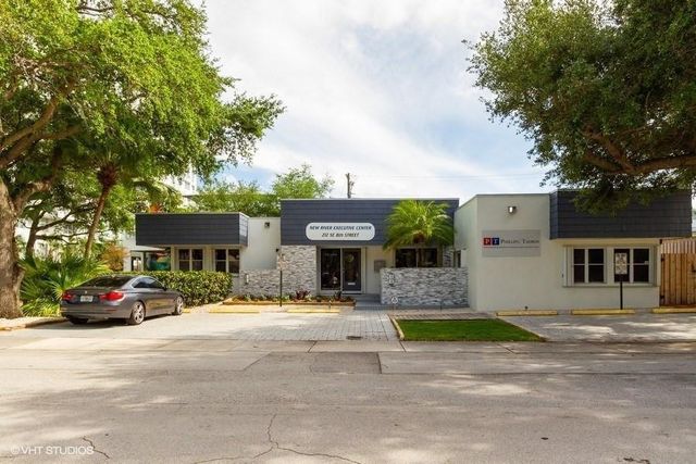 212 SE 8th Street, Fort Lauderdale, FL 33316