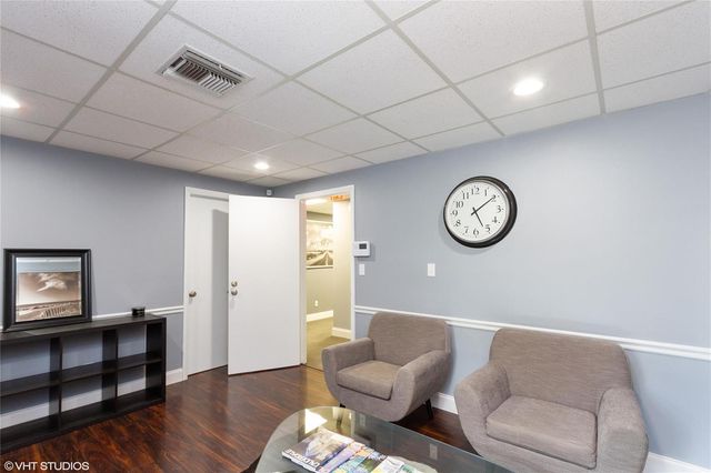 212 SE 8th Street, Fort Lauderdale, FL 33316