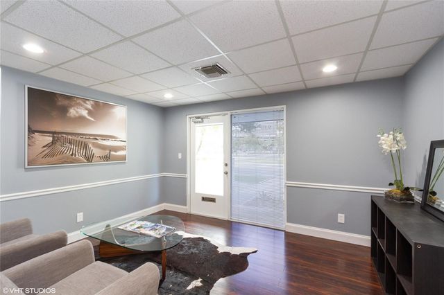 212 SE 8th Street, Fort Lauderdale, FL 33316