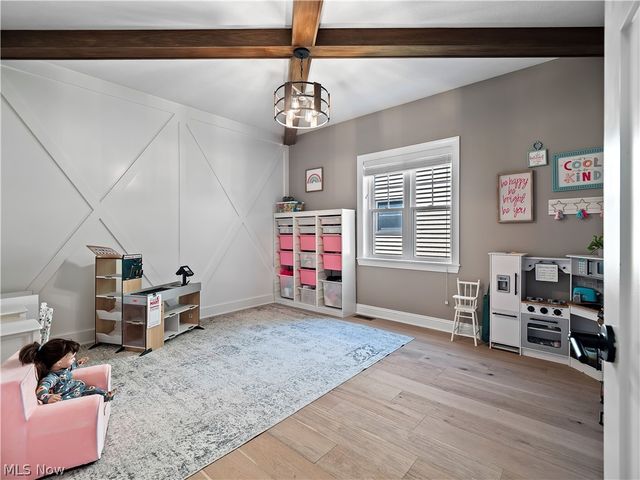 519 Kenilworth Road, Bay Village, OH 44140
