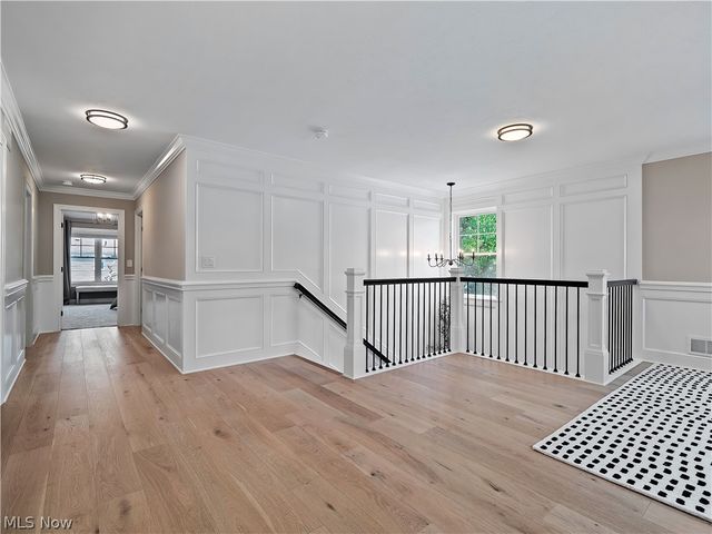 519 Kenilworth Road, Bay Village, OH 44140