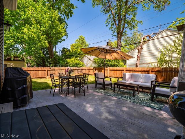 519 Kenilworth Road, Bay Village, OH 44140