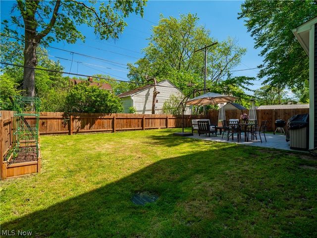 519 Kenilworth Road, Bay Village, OH 44140