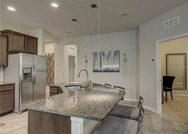 8342 ENCLAVE WAY 104, Sarasota, FL 34243