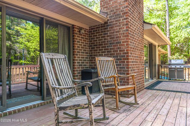 340 Oakmont Circle, Pinehurst, NC 28374