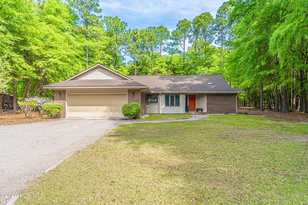 340 Oakmont Circle, Pinehurst, NC 28374