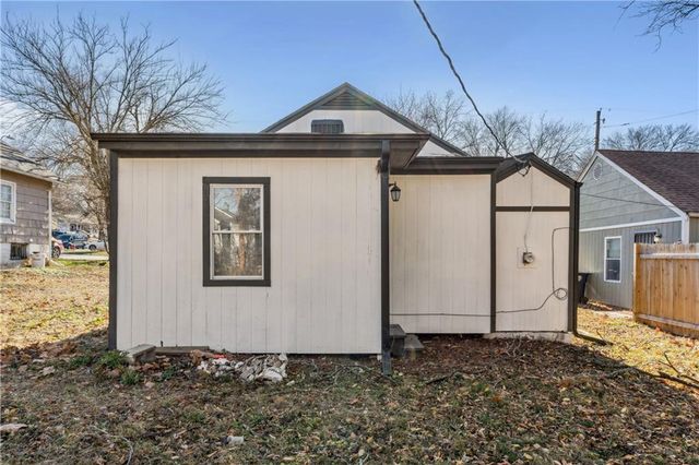 1508 E 72nd Street, Kansas City, MO 64131