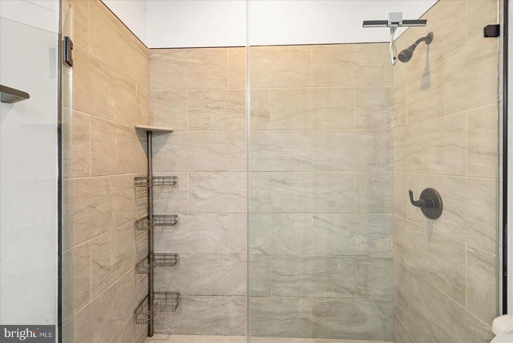 Image 36 of property listing at 731 N PATTERSON PARK AVE, Baltimore, MD 21205