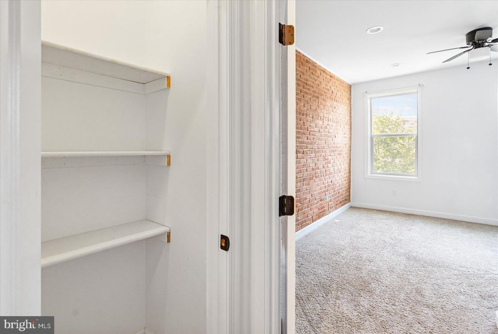 Image 39 of property listing at 731 N PATTERSON PARK AVE, Baltimore, MD 21205