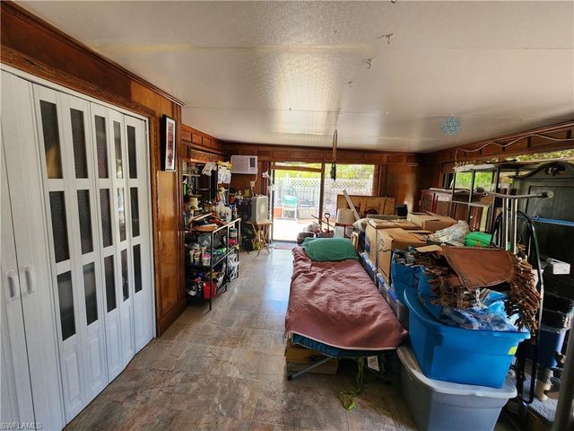 1370 Harbor View DR, North Fort Myers, FL 33917
