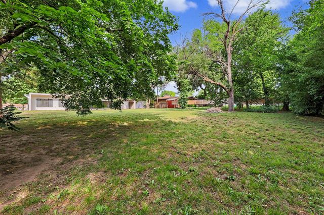 410 S Wetmore Dr, Wichita, KS 67209