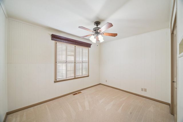 110 E 13th Place, Claremore, OK 74017