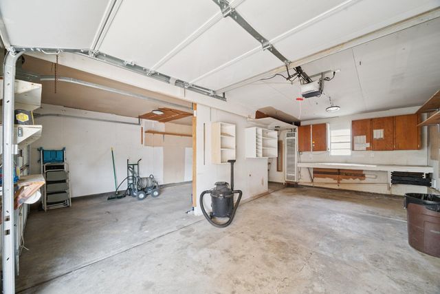 110 E 13th Place, Claremore, OK 74017