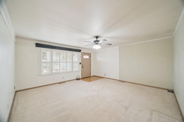 110 E 13th Place, Claremore, OK 74017