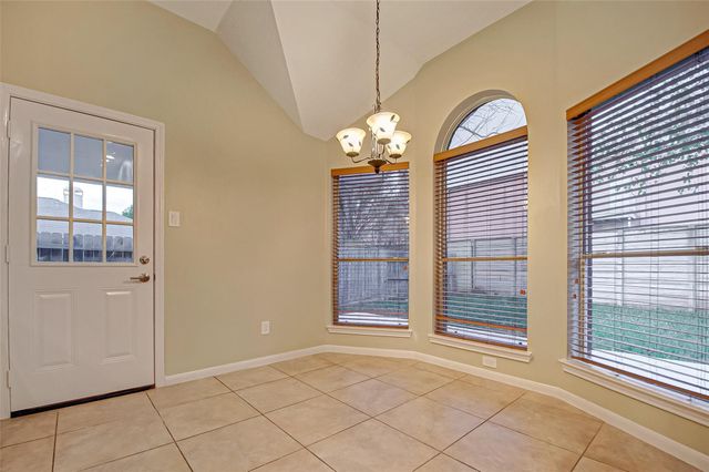 4611 Summer Lakes, Sugar Land, TX 77479