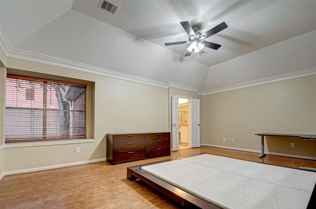 4611 Summer Lakes, Sugar Land, TX 77479