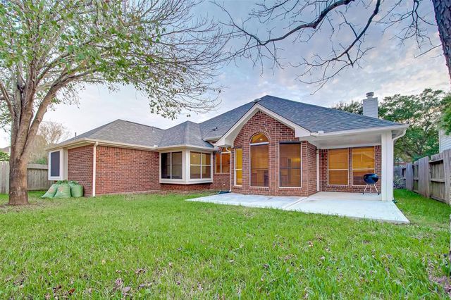 4611 Summer Lakes, Sugar Land, TX 77479