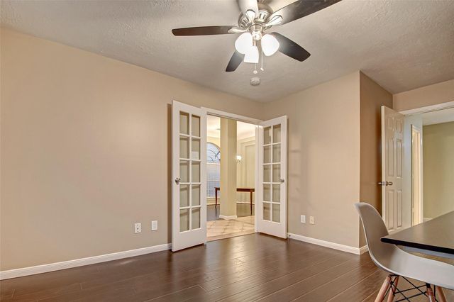 4611 Summer Lakes, Sugar Land, TX 77479