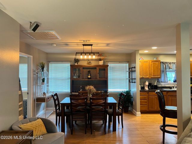 13 40th Street, Gulfport, MS 39507