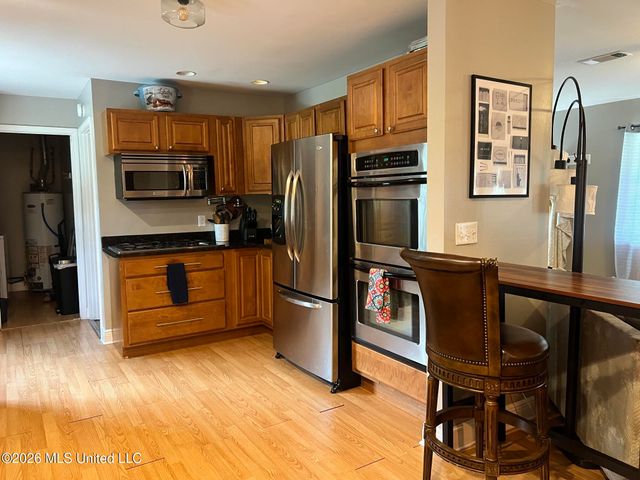 13 40th Street, Gulfport, MS 39507