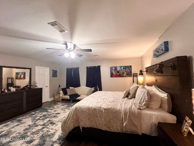 13 40th Street, Gulfport, MS 39507