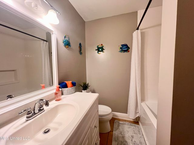 13 40th Street, Gulfport, MS 39507