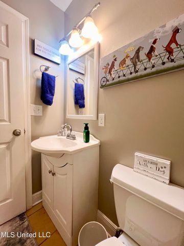 13 40th Street, Gulfport, MS 39507