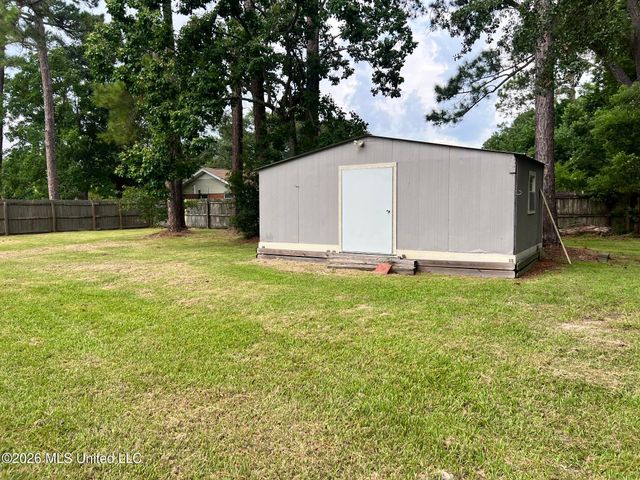 13 40th Street, Gulfport, MS 39507