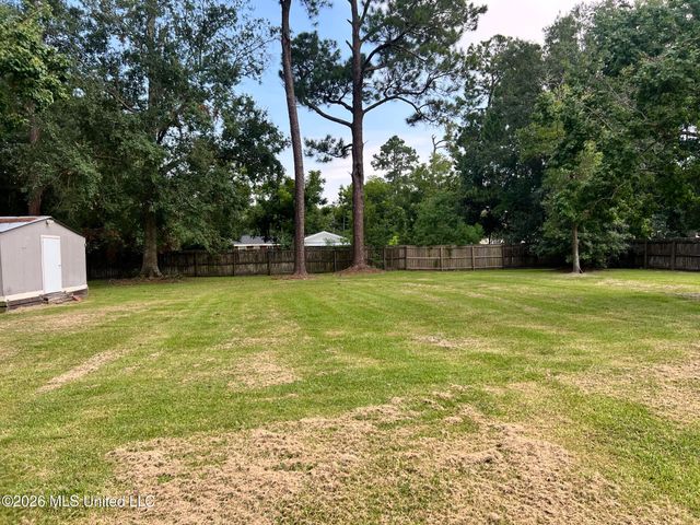 13 40th Street, Gulfport, MS 39507