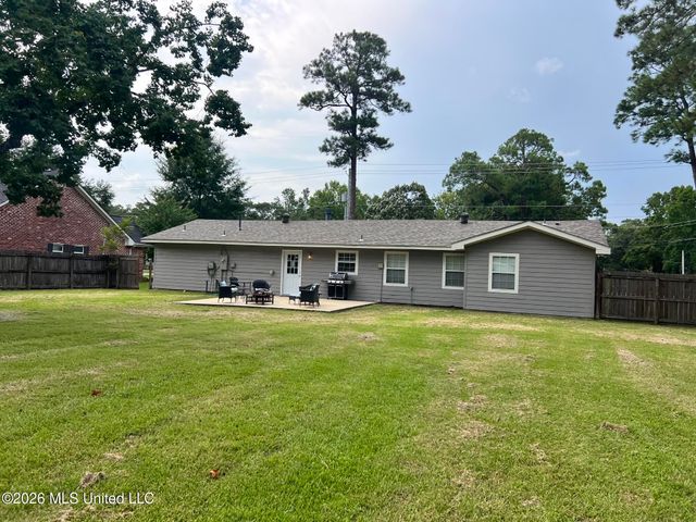 13 40th Street, Gulfport, MS 39507