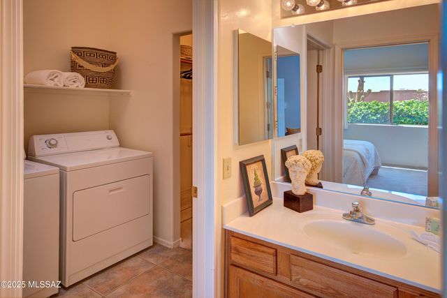 3977 S Camino del Heroe, Green Valley, AZ 85614