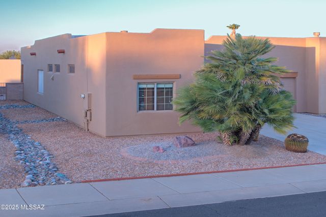 3977 S Camino del Heroe, Green Valley, AZ 85614