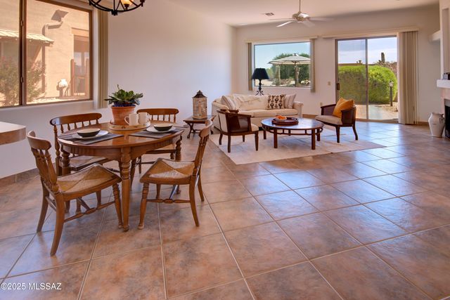 3977 S Camino del Heroe, Green Valley, AZ 85614