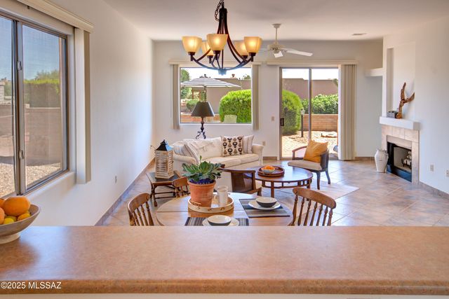 3977 S Camino del Heroe, Green Valley, AZ 85614