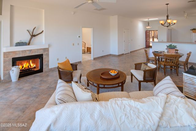 3977 S Camino del Heroe, Green Valley, AZ 85614