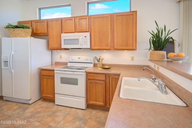 3977 S Camino del Heroe, Green Valley, AZ 85614