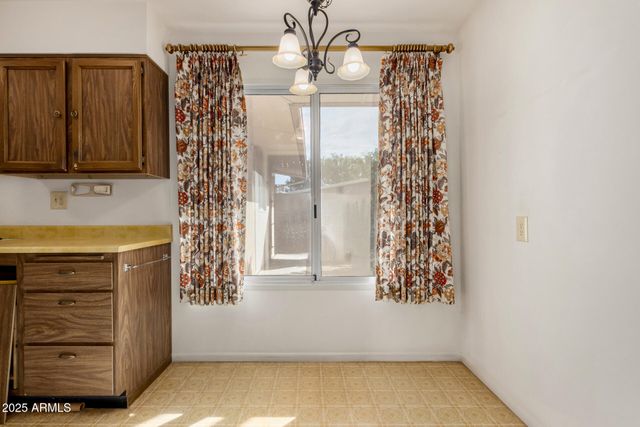 17603 N 99TH Drive, Sun City, AZ 85373