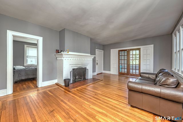 160 Goffe Terrace, New Haven, CT 06511