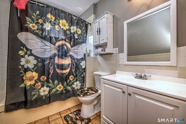 160 Goffe Terrace, New Haven, CT 06511