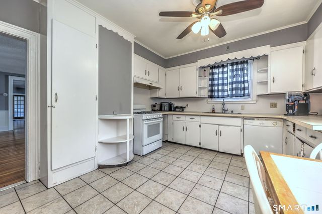 160 Goffe Terrace, New Haven, CT 06511
