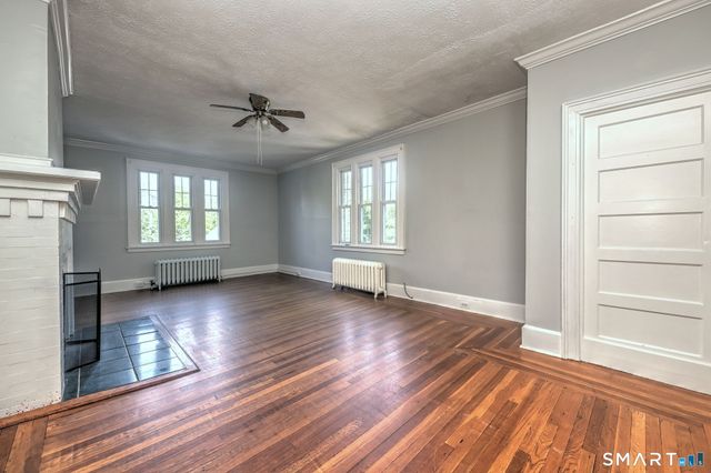 160 Goffe Terrace, New Haven, CT 06511