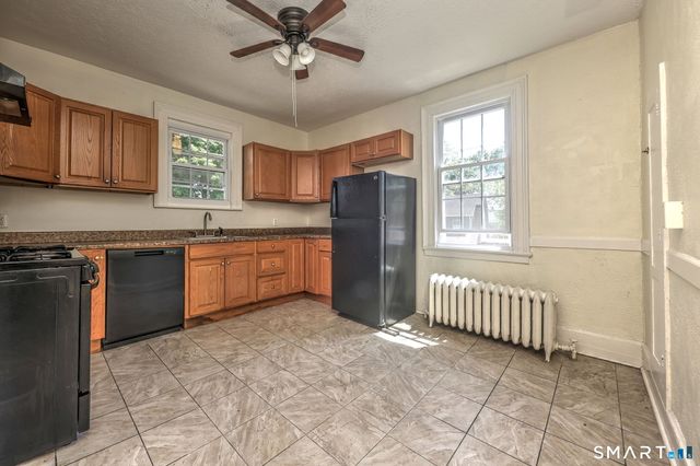 160 Goffe Terrace, New Haven, CT 06511