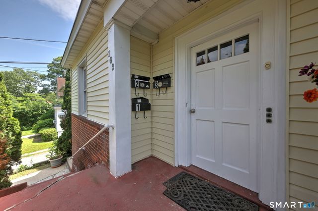 160 Goffe Terrace, New Haven, CT 06511