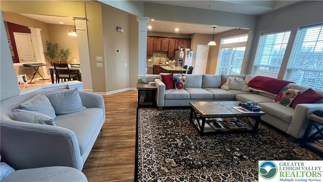 8536 Mayfair Court, Upper Macungie Twp, PA 18031