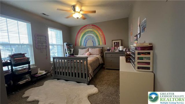 8536 Mayfair Court, Upper Macungie Twp, PA 18031