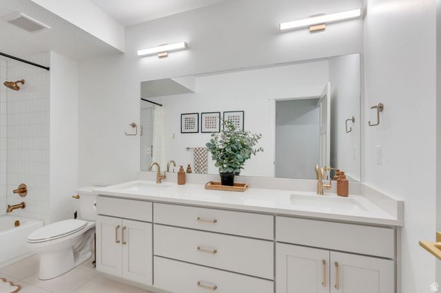 11147 S BINGHAM RIM RD, South Jordan, UT 84009